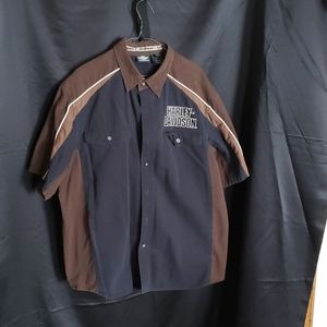 Men's XXL Harley-Davidson embroidered button shirt